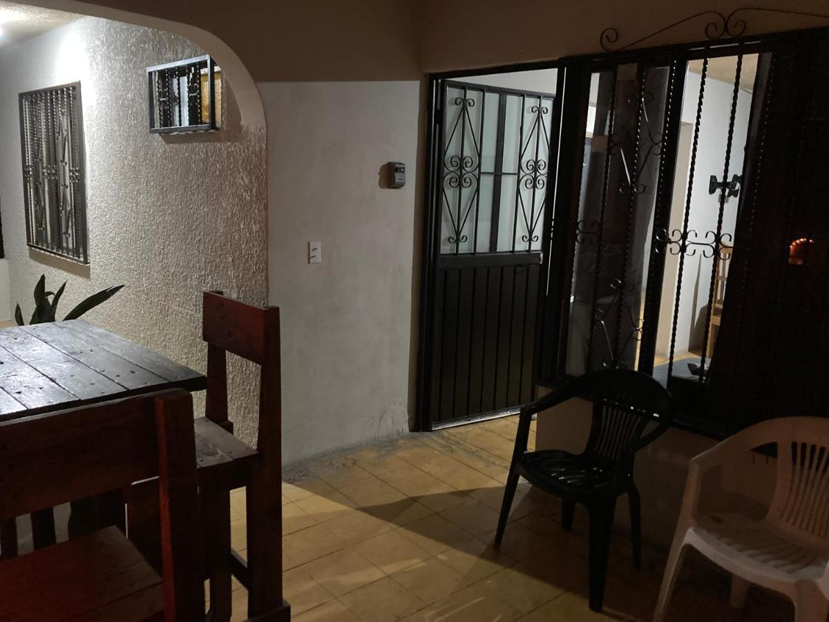 Apartamento con cochera centro de la ciudad. La Paz Exterior foto